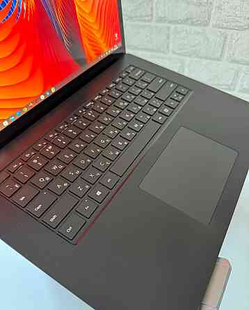Microsoft Surface Laptop 3 15-дюймовый 2K / i7-1065G7 / 16 ГБ ОЗУ / SSD NVME 256 ГБ, MultiTouch Донецк