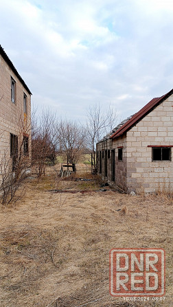 Продам участок с недостроенным домом в селе Республика Володарского района Мариуполь - изображение 2