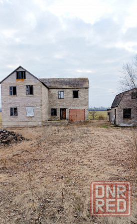 Продам участок с недостроенным домом в селе Республика Володарского района Мариуполь - изображение 1