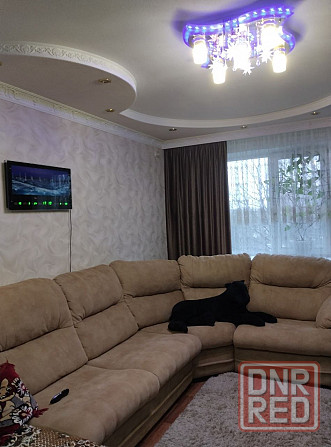 ЗЕЛЕНЫЙ 3-х комнатная квартира с ремонтом, мебелью Макеевка - изображение 9