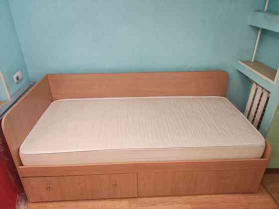 Продам односпальную кровать+матрац (всё по цене матраца) Донецк