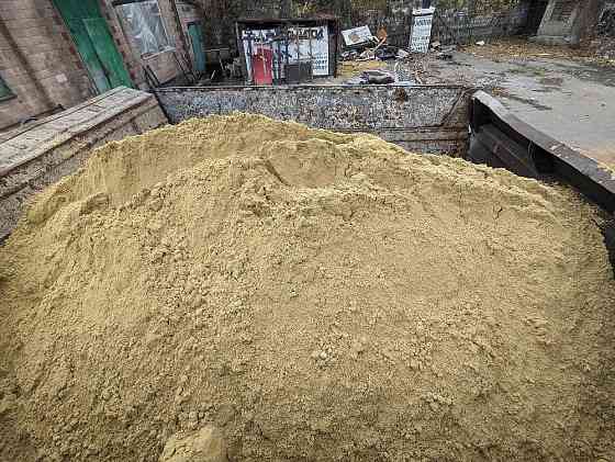 Песок строительный с доставкой Донецк