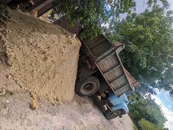 Песок строительный с доставкой Зил, КамАЗ. Донецк