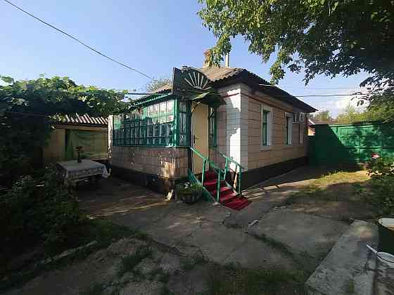 Продам дом в г. Луганск 85м² район мебельной фабрики Луганск