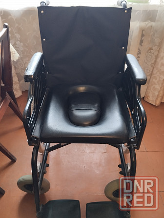 Продам инвалидную коляску с туалетом Донецк - изображение 1
