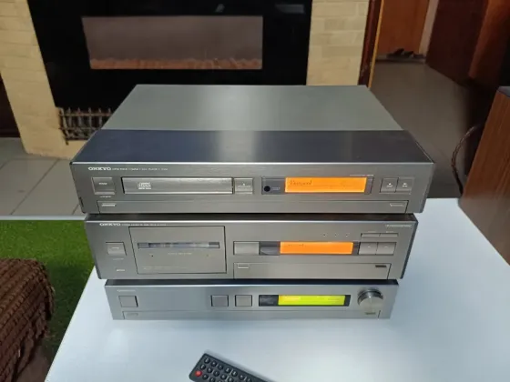 Стойка "Onkyo"-"Liverpool". Донецк