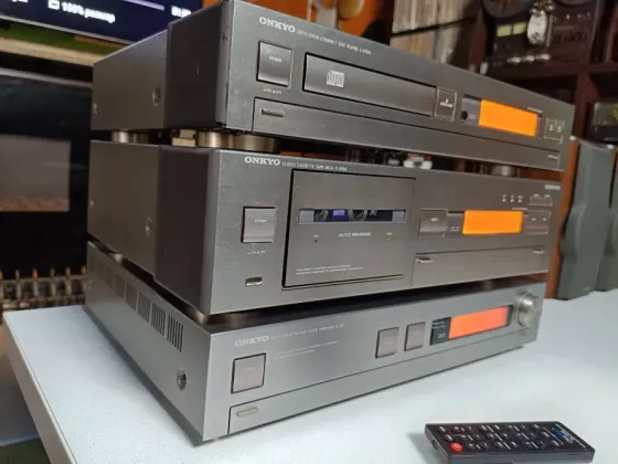 Стойка "Onkyo"-"Liverpool". Донецк
