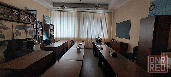 Продам помещение 560 м2 в самом центре Донецка, площадь Ленина. Донецк - изображение 3