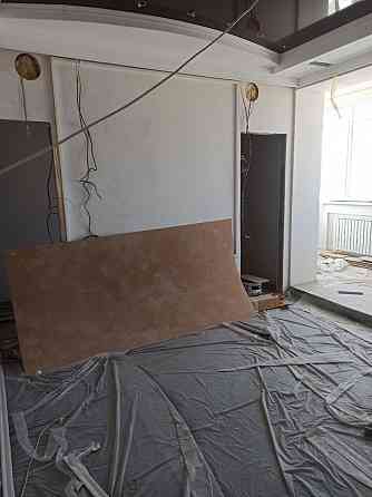 Продам 4 х комн квартиру в новострое Донецк