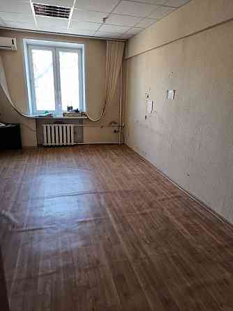 Продам офисное помещение 420 м2 в центре Донецка, район травматологии. Донецк