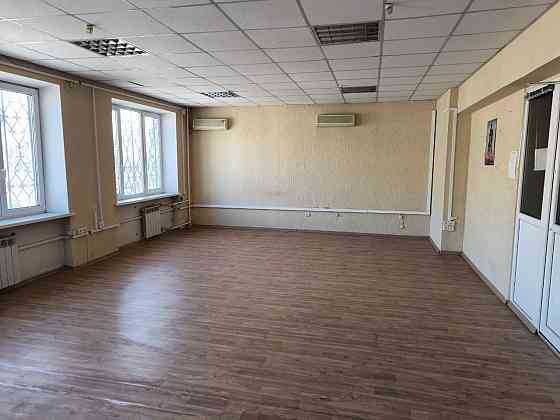 Продам офисное помещение 420 м2 в центре Донецка, район травматологии. Донецк