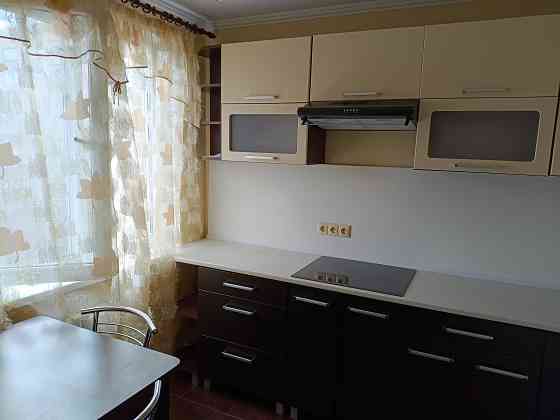 Продам 2- х комнатную квартиру с ремонтом в Калининском районе Донецк