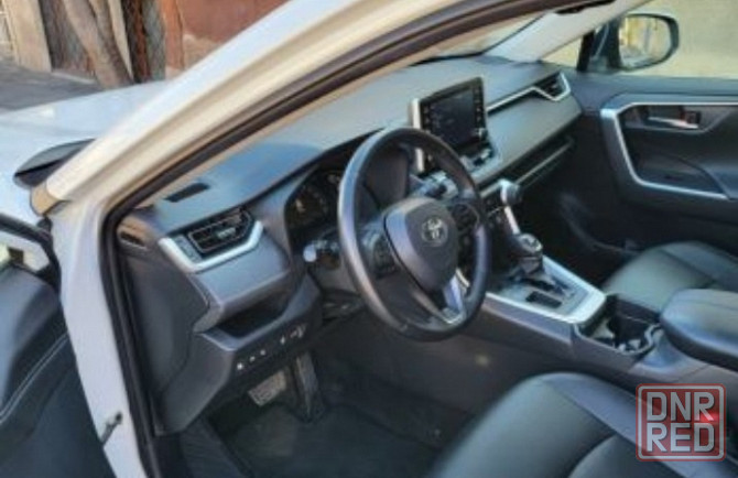 Тойота RAV 4 Европейка Год 2020 Кожа.Комплектация XLE Полный привод Бензин Донецк - изображение 8