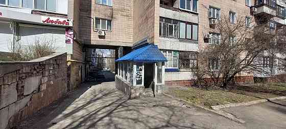 Продам цокольное помещение 305 м2 с отдельным входом, в центре Донецка. Донецк