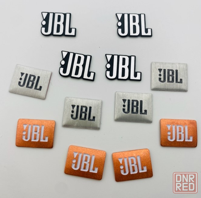 Эмблемы (шильдики) на акустику JBL Донецк - изображение 1