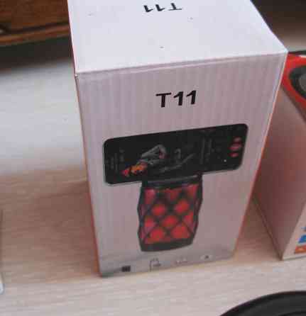 Новые светящиеся Bluetooth колонки T-11+флешки+карты п+FM радио+подставка Донецк