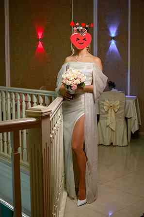 Продам свадебное платье 2024 года Макеевка