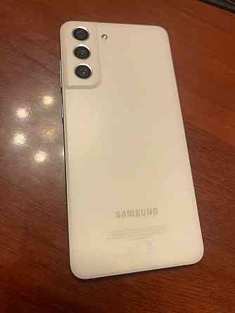 Продам Samsung Galaxy S21 FE Донецк