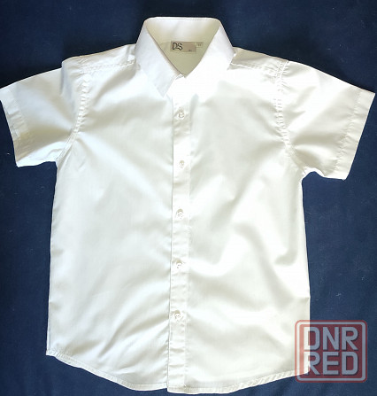 Белая рубашка с коротким рукавом на 7 лет Донецк - изображение 1