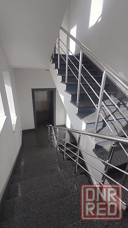 ПРОДАМ коммерческое помещение с лифтом 2312 м2 Калининский район. Готовый действующий бизнес. Донецк - изображение 6