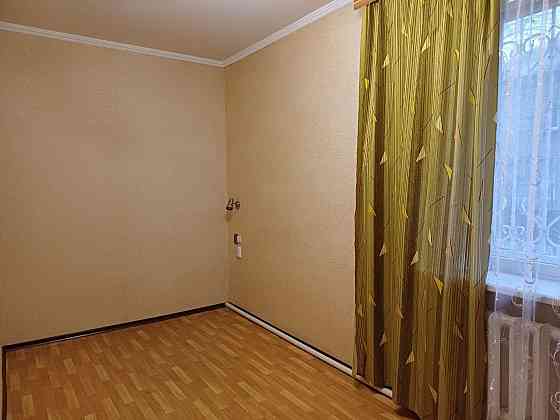 Продам 3-х комнатную квартиру на Дружбе + ГАРАЖ во дворе Донецк