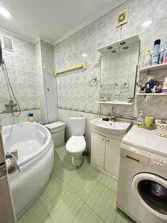 Продам 3х ком. квартиру Горняцкий р-н Макеевка , Зеленый , остановка Гараж. Макеевка