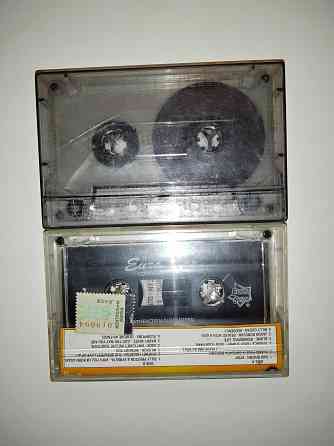 Аудио-кассеты с записью , 100 штук в наличии . Макеевка