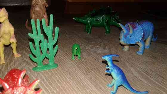 Коллекция динозавров, пластмассовые Донецк