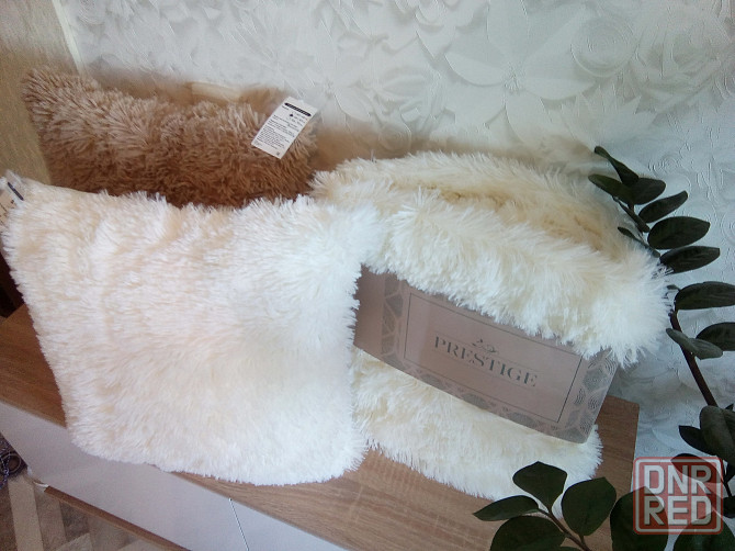 Комплект: Плед - покрывало длинный ворс 200х220 + 2 подушки. Донецк - изображение 1