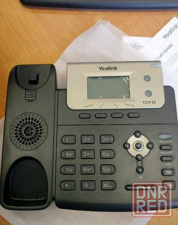 Yealink SIP-T21 E2 - настольный SIP IP-телефон Донецк - изображение 1