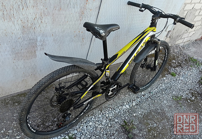 Подростковый фирменный Алюминиевый велосипед, колёса 24 дюйма, рама 13 Енакиево - изображение 4