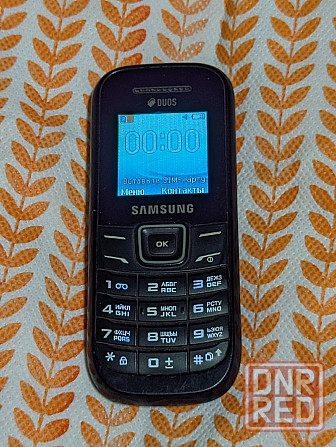 Samsung GT-E1202 Донецк - изображение 1