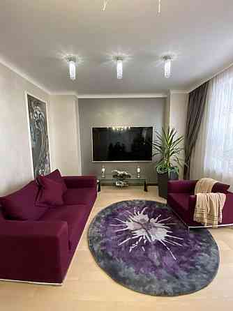 Продам квартиру VIP класса3 комнаты центр 160000$ Донецк
