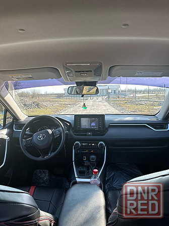 Тойота RAV4 год выпуска 2019 бензин 2,5 автомат Отличное состояния Донецк - изображение 5