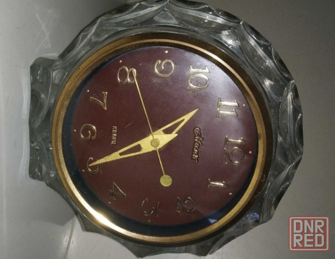 Часы настольные хрустальные Донецк - изображение 2