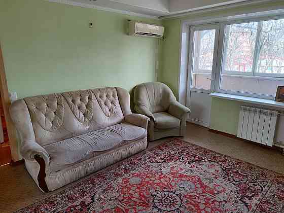 Продам 3к квартиру в районе Калининского рынка Донецк