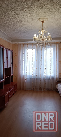 Продам 3-х комнатную квартиру в Макеевке , 22 линия (ор-р рынок Менделеевский) . Макеевка - изображение 1