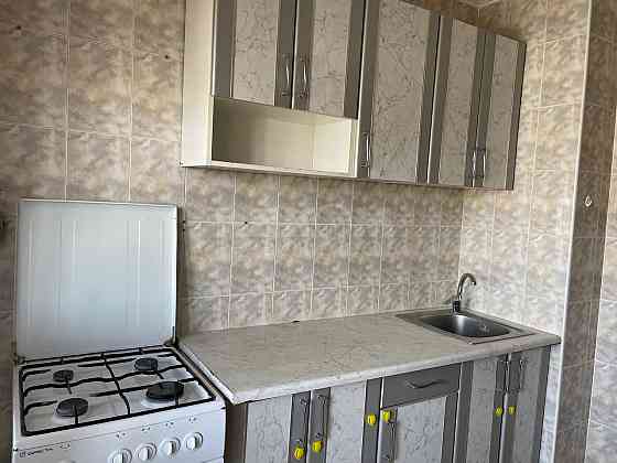 Продам 2-х комнатную квартиру в центре города Луганск улица Коцюбинского Луганск