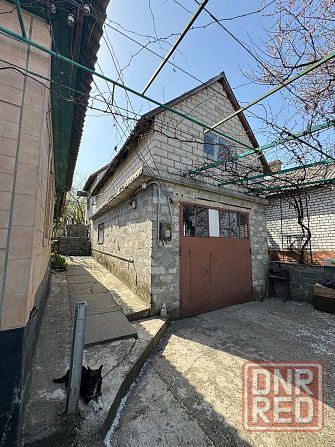 Продам дом, участок ( действующий бизнес) в городе Луганск улица Московская Луганск - изображение 1