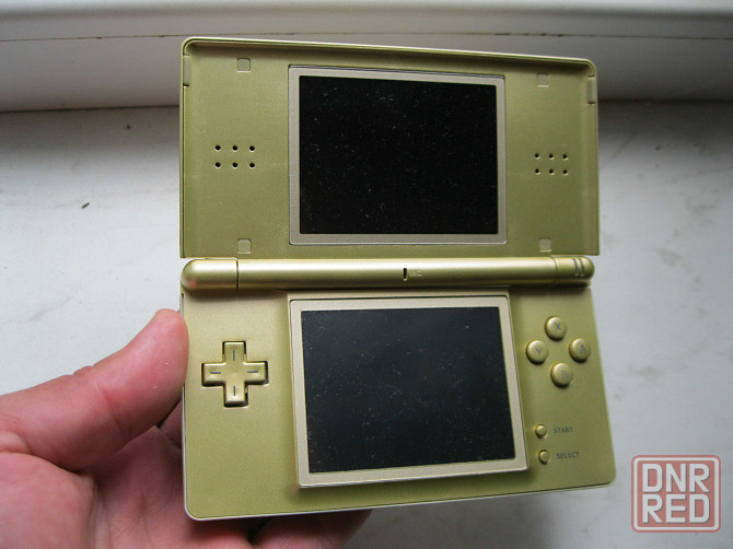 Игровая приставка Nintendo DS Lite (цвет - Золото) Донецк - изображение 2