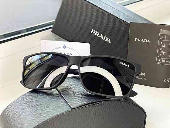 Солнцезащитные очки Prada. Донецк