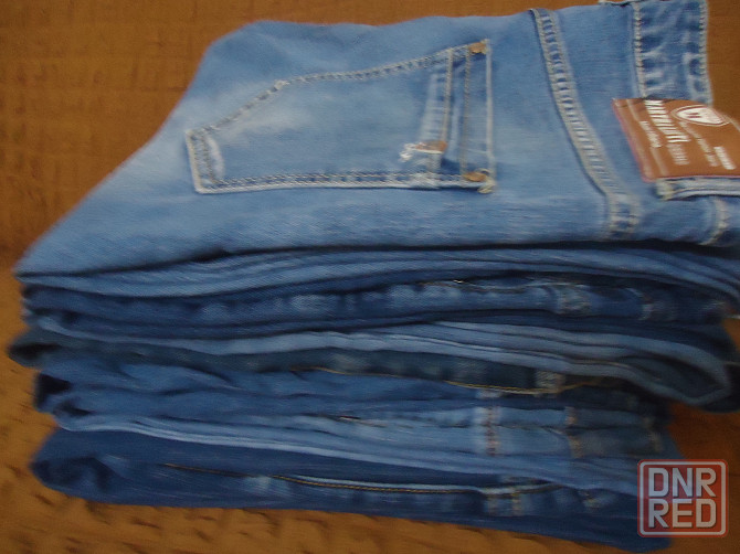 одежды мужские брюки джинсы размер от 48 до 54 по 500 р а Свитеры рубашки разные цены200р-400р Донецк - изображение 1