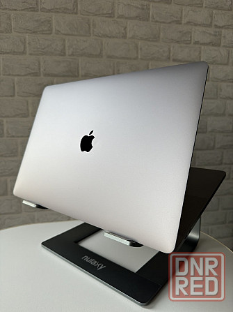 Apple MacBook Pro 16 Intel Core i9-9880H 1TB SSD Radeon Pro 5500M Донецк - изображение 1