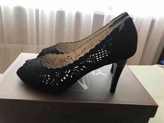 Женская обувь 36 размер Донецк