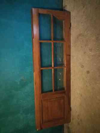 Дверь деревянная остеклённая Донецк