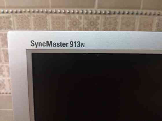 Монитор Samsung SynsMaster 913n 19 дюймов Макеевка