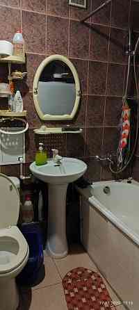 Вода 24/7 Парк Кованых фигур, жд больница Донецк