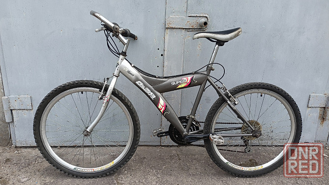 Фирменный Горный велосипед, колёса 26 дюймов, рама 19 Енакиево - изображение 2