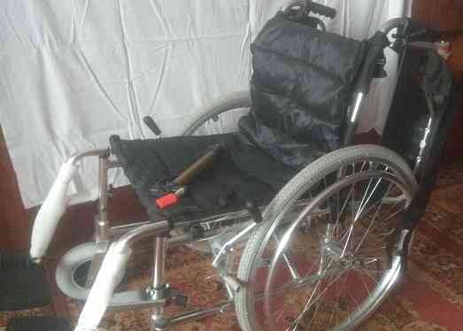 инвалидная коляска комнатная и для улицы можно универсал складная лёгкая немецки разны и стул туалет Донецк