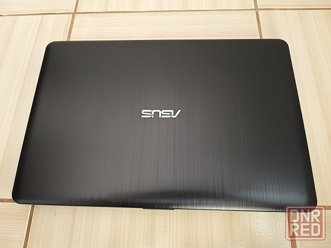 Asus VivoBook R540MB/15,6/Intel Pentium Silver N5000/SSD 240 Гб/4 Гб LPDDR4/GeForce MX 110-2Гб/21499 Донецк - изображение 2